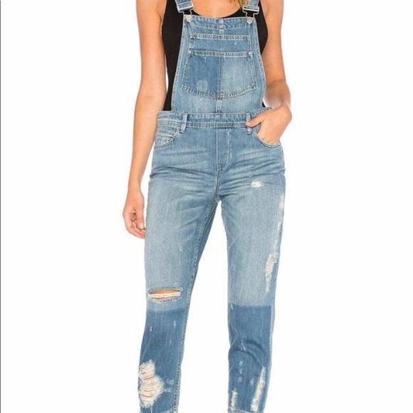 Blanknyc distressed boyfriend overalls
